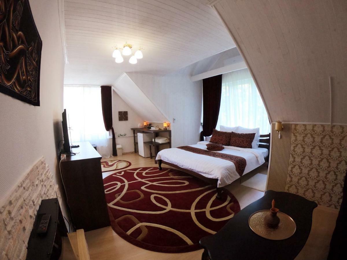 Villa Rose Teterivka Esterno foto